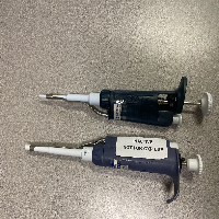 Rainin Single Channel Pipettes 1-10 uL 20-200 uL QTY-2 image 2